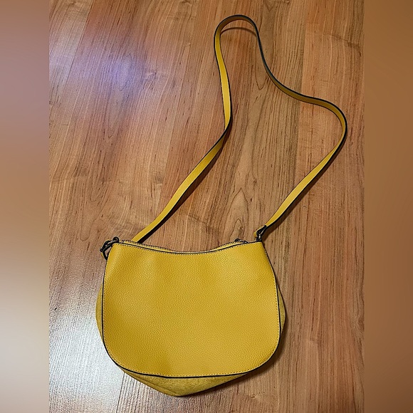 H&M yellow mini shoulder bag - Picture 1 of 2
